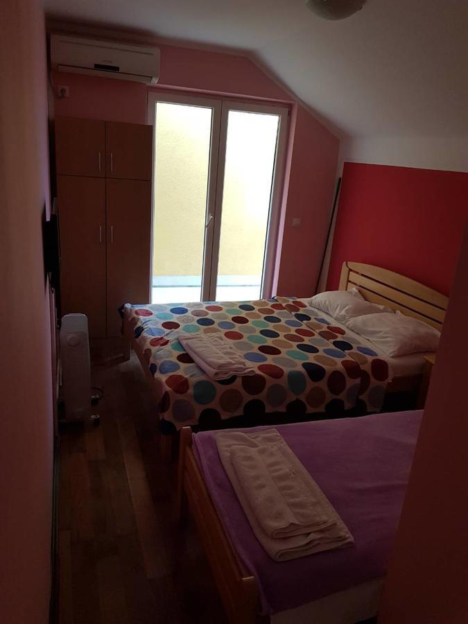 Di Camera Uno Belgrad Exterior foto